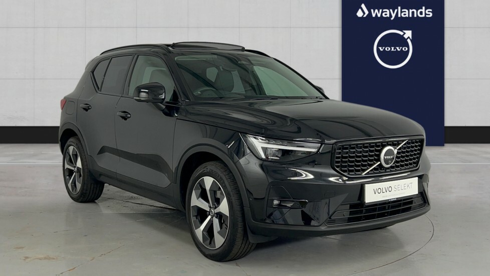 Volvo XC40 Ultimate, B4 Mild Hybrid, Dark Black
