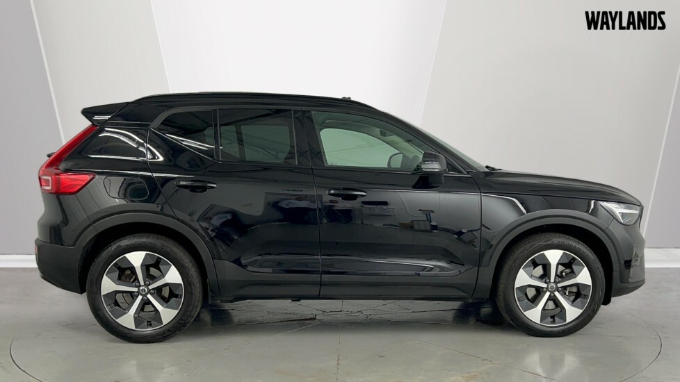 Volvo XC40 Ultimate, B4 Mild Hybrid, Dark Black #3