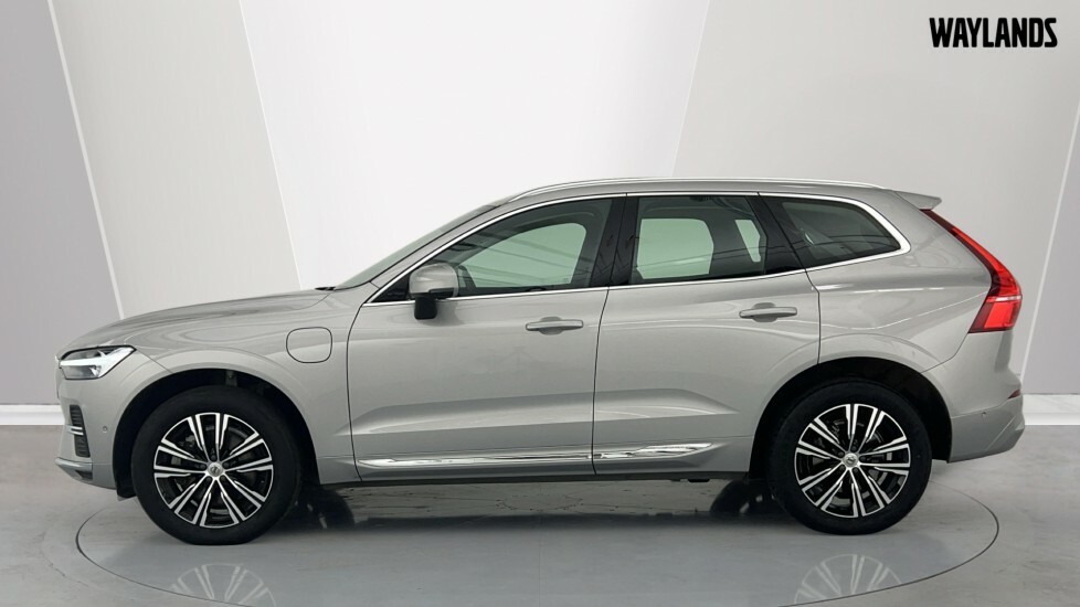 Volvo XC60 2L R-design Black #8