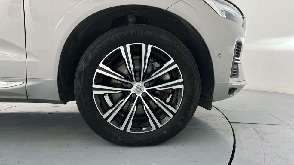 Volvo XC60 2L R-design Black #16