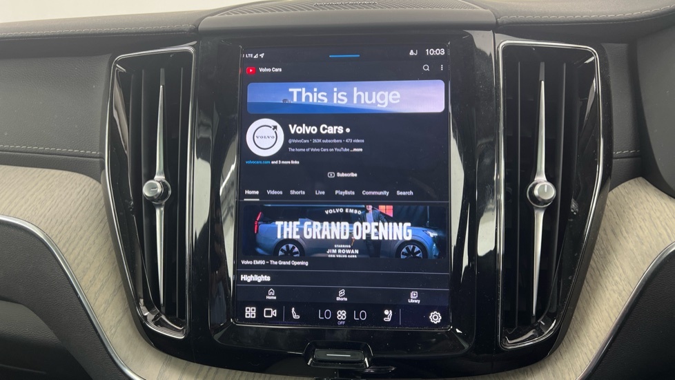Volvo XC60 2L R-design Black #28