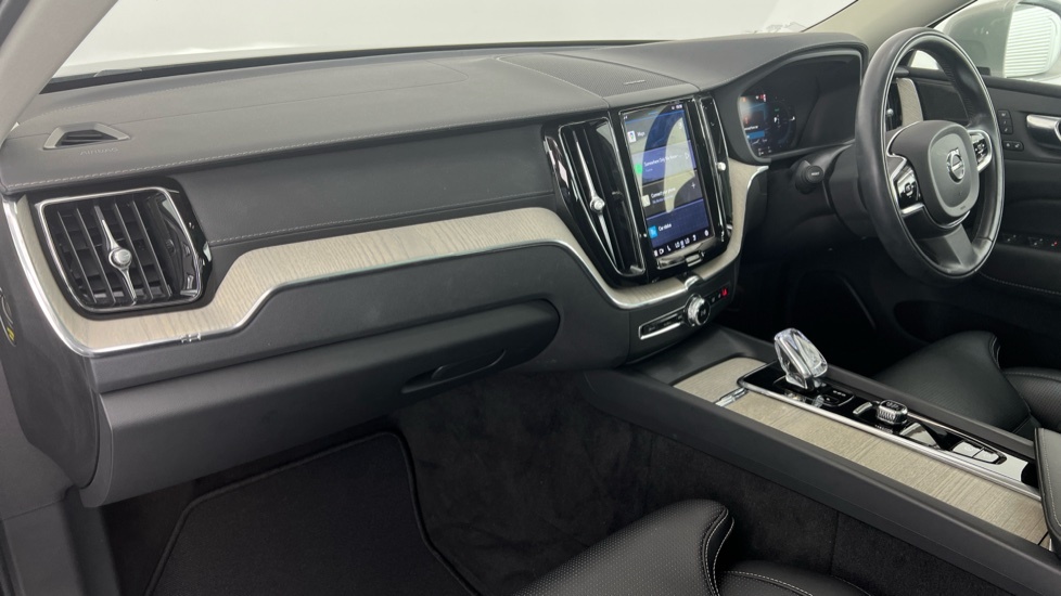 Volvo XC60 Recharge Inscription, T6 Awd Plug-in Hybrid Silver #4