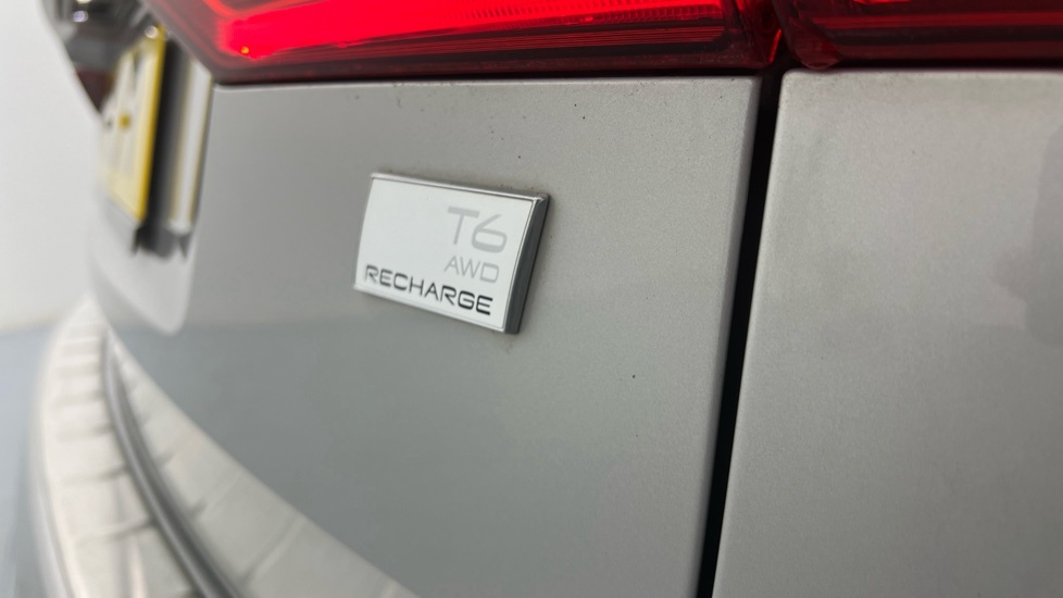 Volvo XC60 2L R-design Black #51