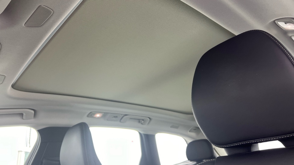 Volvo XC60 2L R-design Black #48