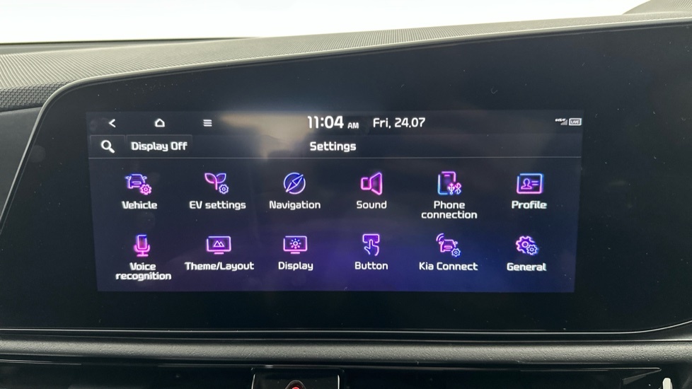 Kia e-Niro 64.8Kwh 4 Suv White #25