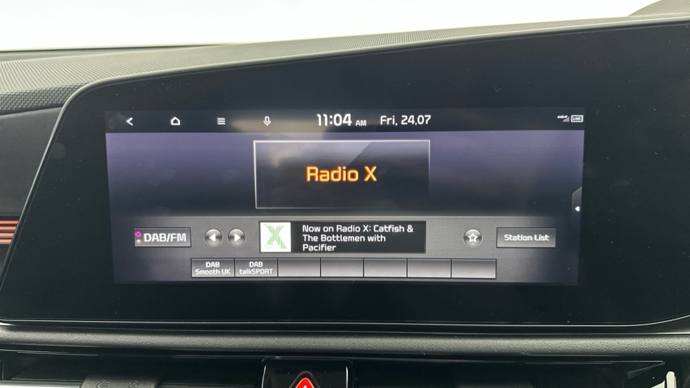 Kia e-Niro 64.8Kwh 4 Suv White #26