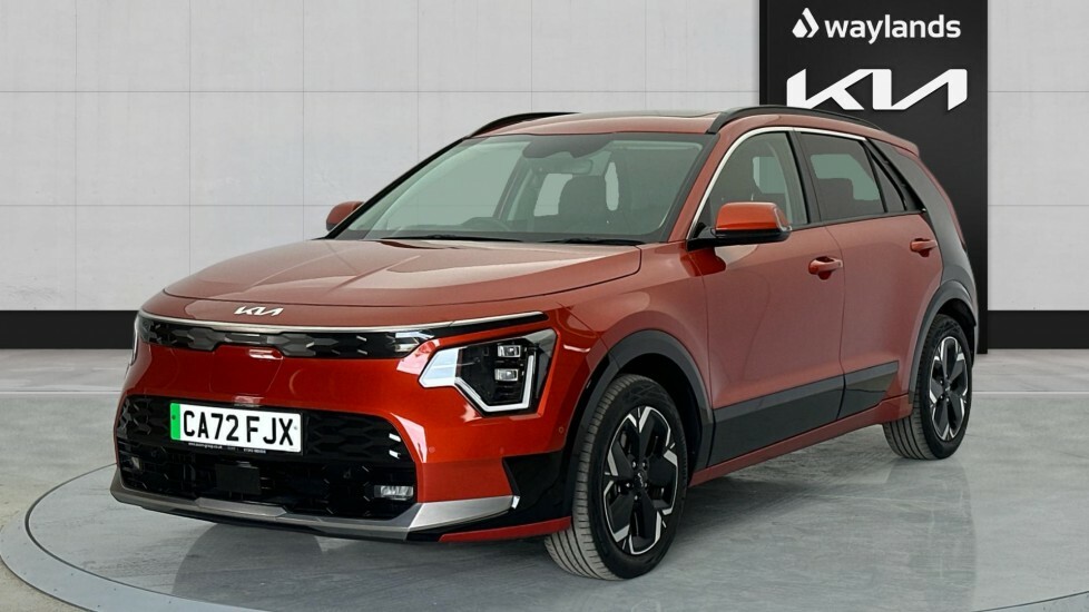 Kia e-Niro 64.8Kwh 4 Suv White #9