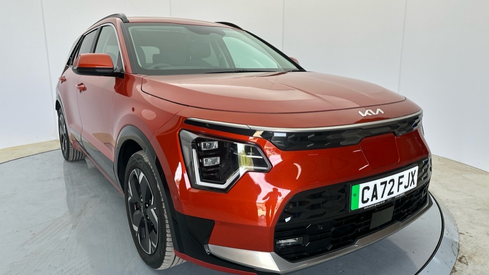 Kia e-Niro 64.8Kwh 4 Suv White #49