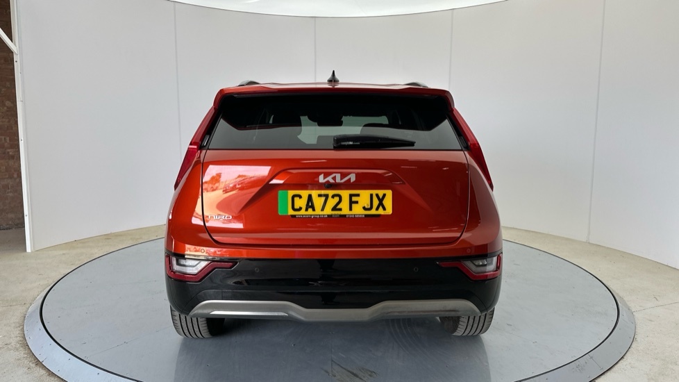 Kia e-Niro 64.8Kwh 4 Suv White #56