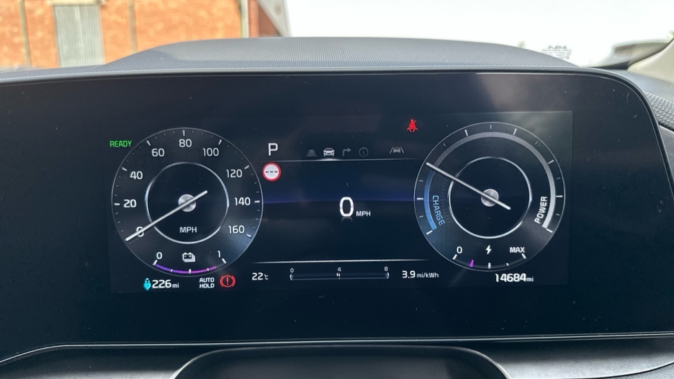 Kia e-Niro 64.8Kwh 4 Suv White #7
