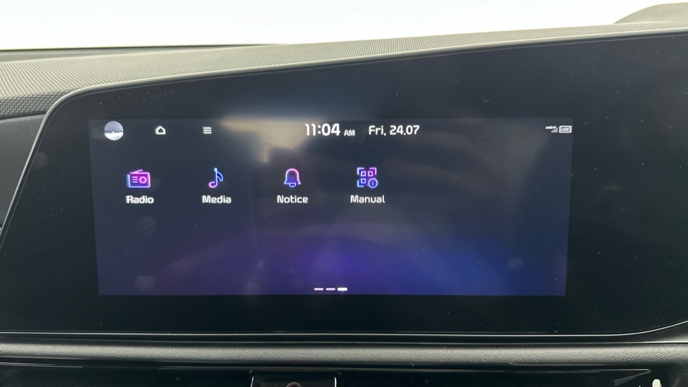 Kia e-Niro 64.8Kwh 4 Suv White #23