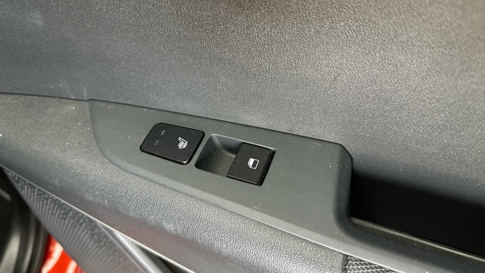 Kia e-Niro 64.8Kwh 4 Suv White #41