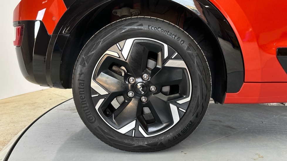 Kia e-Niro 64.8Kwh 4 Suv White #53