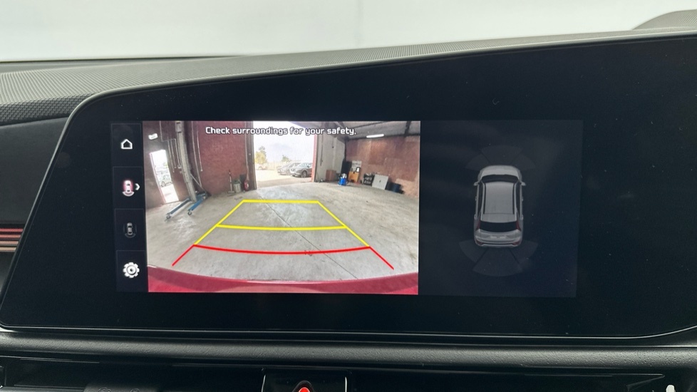 Kia e-Niro 64.8Kwh 4 Suv White #28