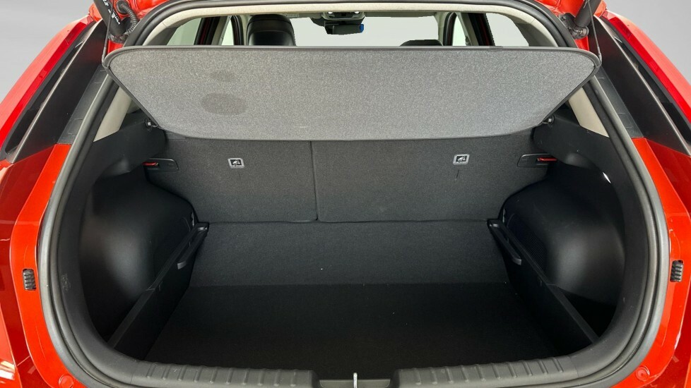 Kia e-Niro 64.8Kwh 4 Suv White #8