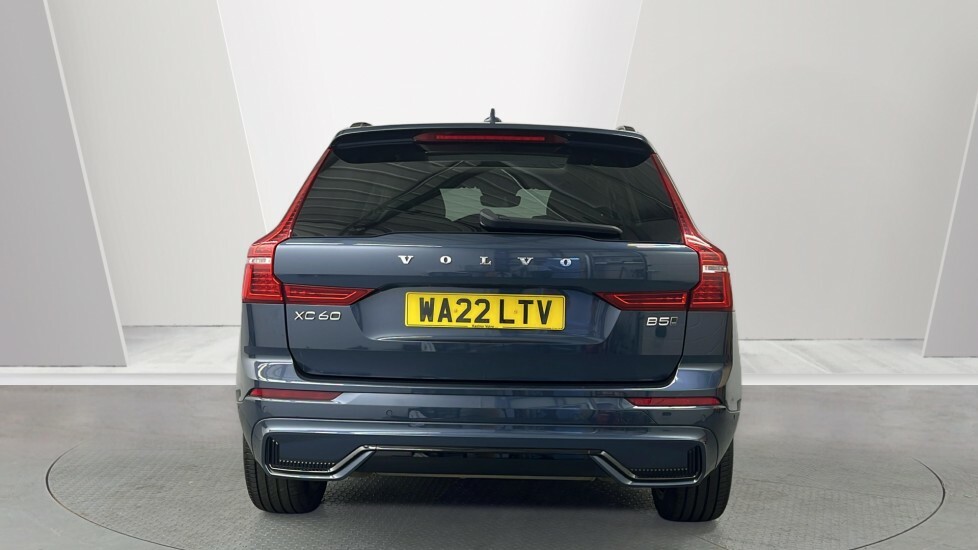 Volvo XC60 Inscription Pro Black #7