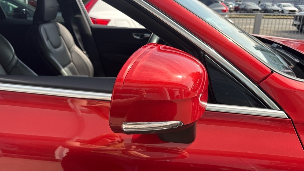 Volvo XC60 D4 Awd R-design Winter Pack , 360 Camer Red #33