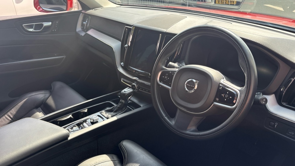 Volvo XC60 2.0 D4 Inscription Awd Geartronic Red #4