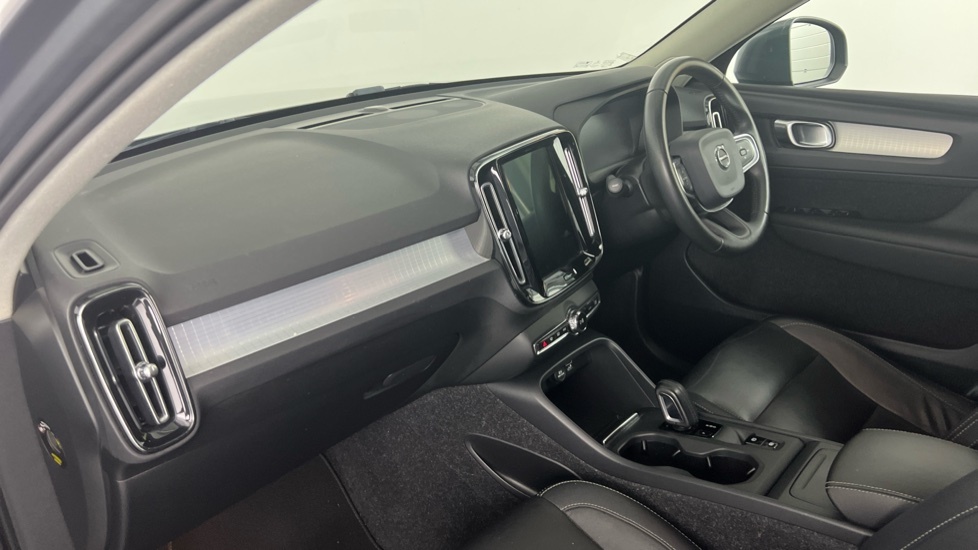 Volvo XC40 T5 Awd Inscription Pro 2 Free Services W #47