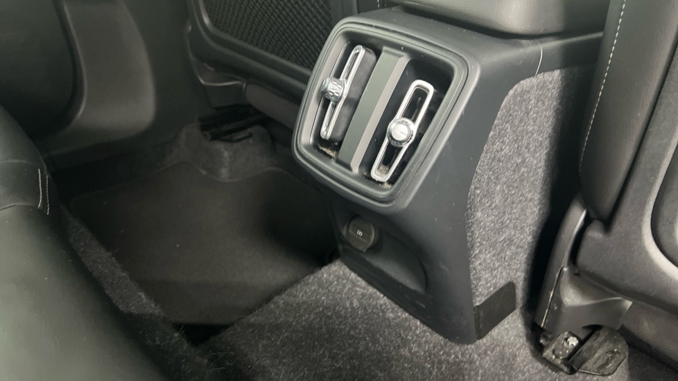 Volvo XC40 T5 Awd Inscription Pro 2 Free Services W #46