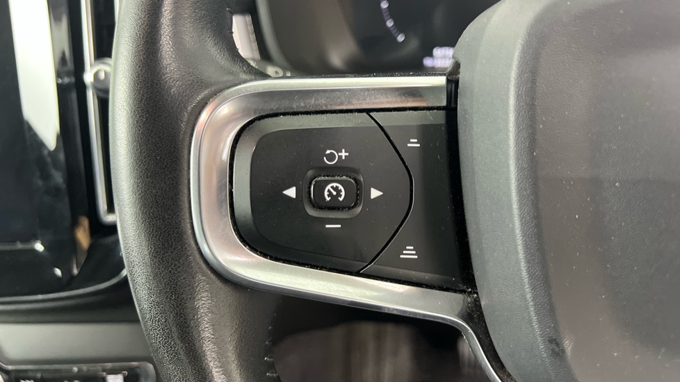 Volvo XC40 T5 Awd Inscription Pro 2 Free Services W #19