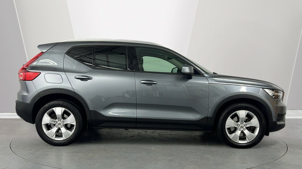 Volvo XC40 T4 Awd Momentum Tints, Heated Seats Grey #3