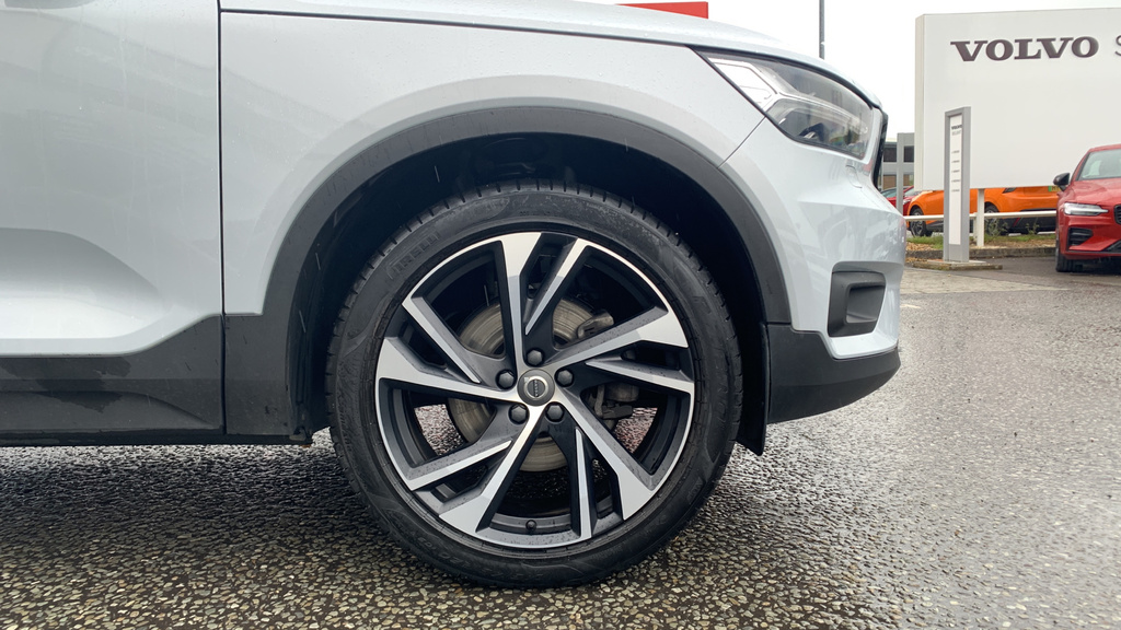 Volvo XC40 2.0 B4p Inscription Pro Grey #50
