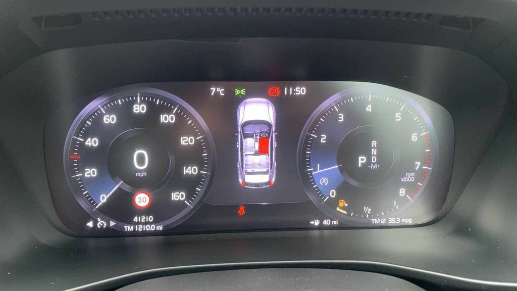 Volvo XC40 2.0 B4p Inscription Pro Grey #174