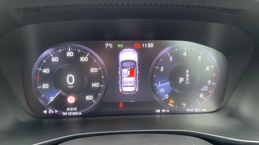 Volvo XC40 2.0 B4p Inscription Pro Grey #36