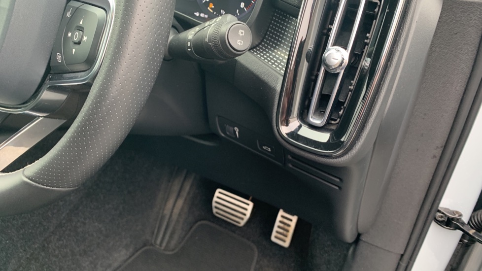 Volvo XC40 2.0 B4p Inscription Pro Grey #109