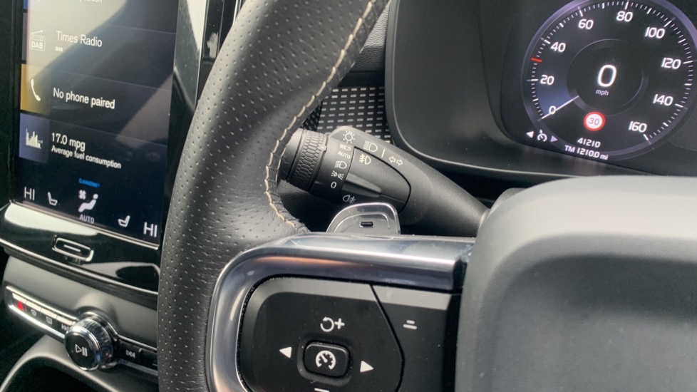Volvo XC40 2.0 B4p Inscription Pro Grey #145