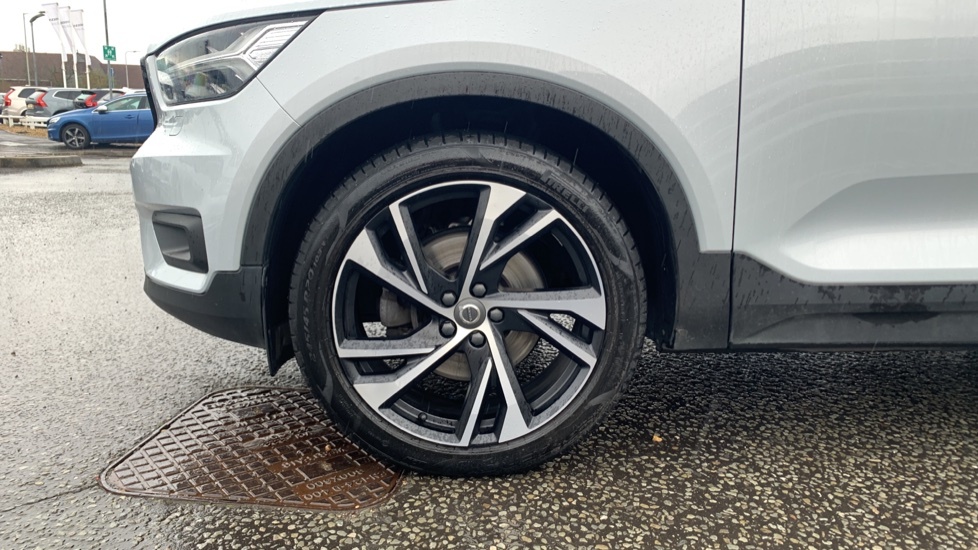 Volvo XC40 2.0 B4p Inscription Pro Grey #70