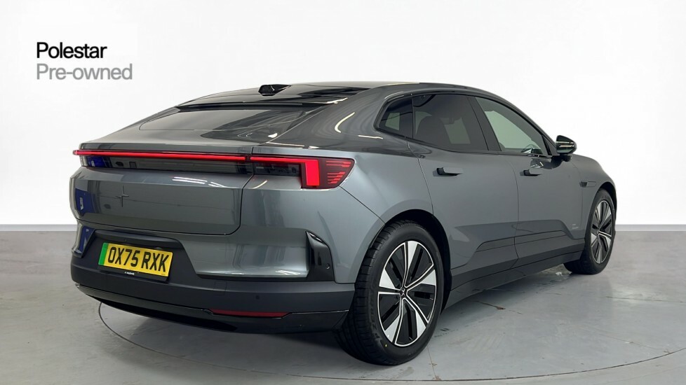 Polestar 4 Long Range Single Motor - Plus - Pilot #5
