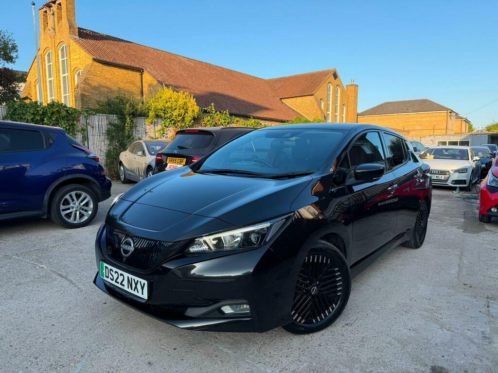 Nissan Leaf N-connecta Black #4