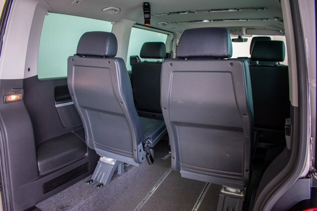 Volkswagen Caravelle Mpv White #23