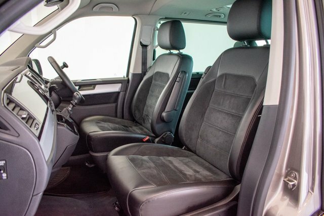 Volkswagen Caravelle Mpv White #7