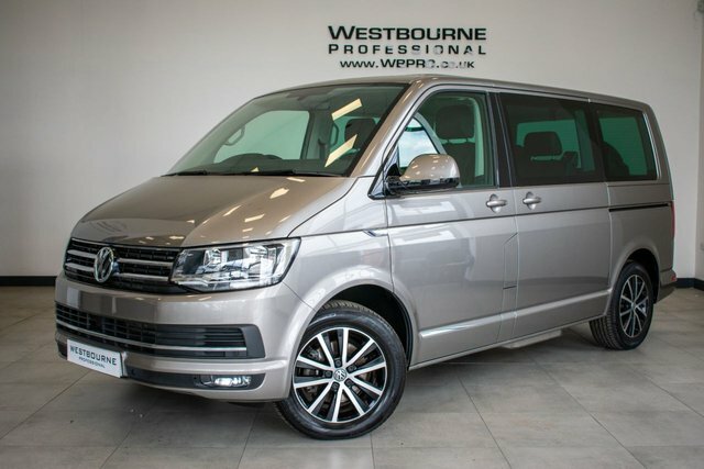 Volkswagen Caravelle Mpv White #30