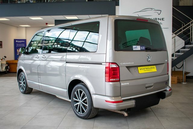 Volkswagen Caravelle Mpv White #9