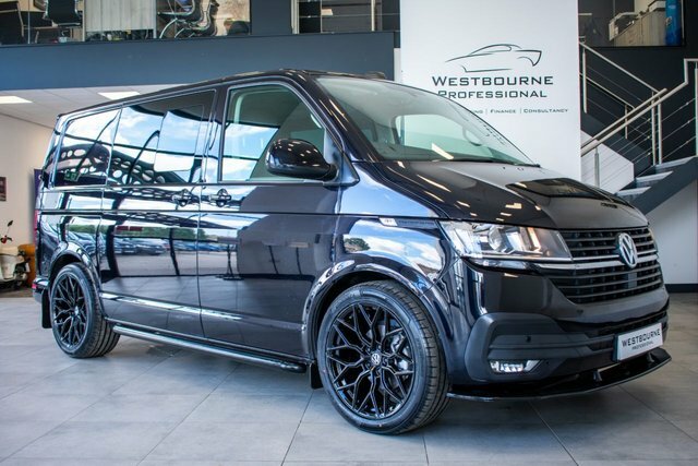 Volkswagen Transporter 2.0 Tdi T30 Highline Kombi Double Cab D Black