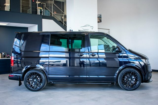 Volkswagen Transporter 2.0 Tdi T30 Highline Kombi Double Cab D Black #3