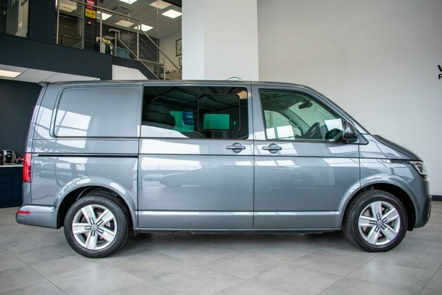 Volkswagen Transporter 2.0 Tdi T32 Highline Kombi Double Cab D Grey #3
