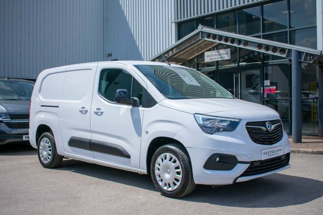Vauxhall Combo 1.5 Turbo D 2300 Pro Panel Van 6Dr L White