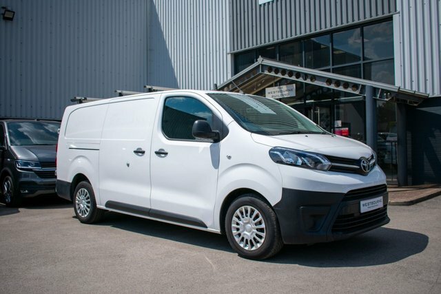 Toyota PROACE 2.0D Icon Long Panel Van 6Dr Lwb Eur White