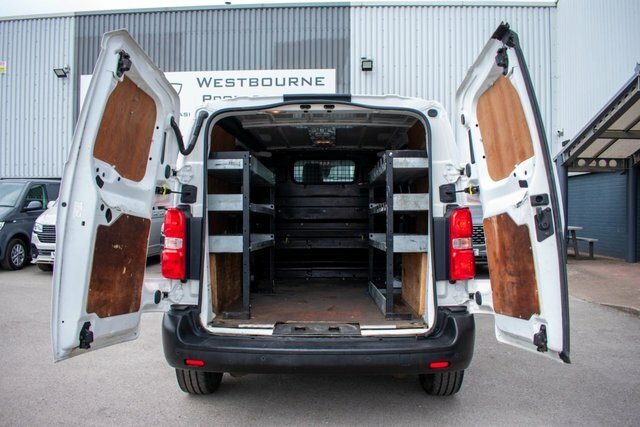Toyota PROACE Proace Design White #8