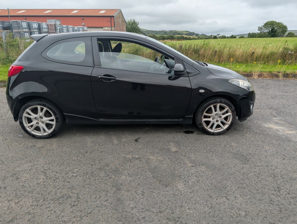 Mazda 2 1.5 Sport 2011 Black #4