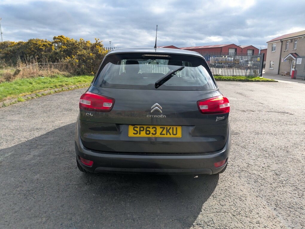 Citroen C4 Picasso Vtr White #11