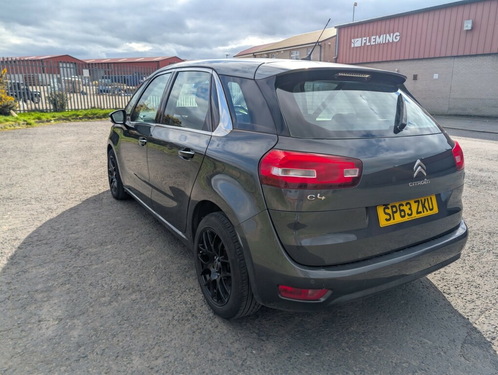 Citroen C4 Picasso Vtr White #9
