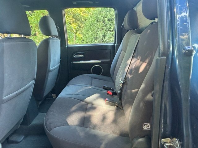 Isuzu Rodeo 3.0 Crd Denver Max Plus Pickup Double Cab Dies Grey #16
