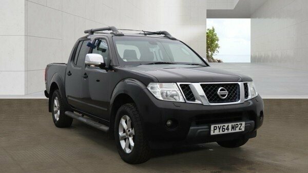 Nissan Navara 2.5 Dci Tekna Pickup Double Cab Black