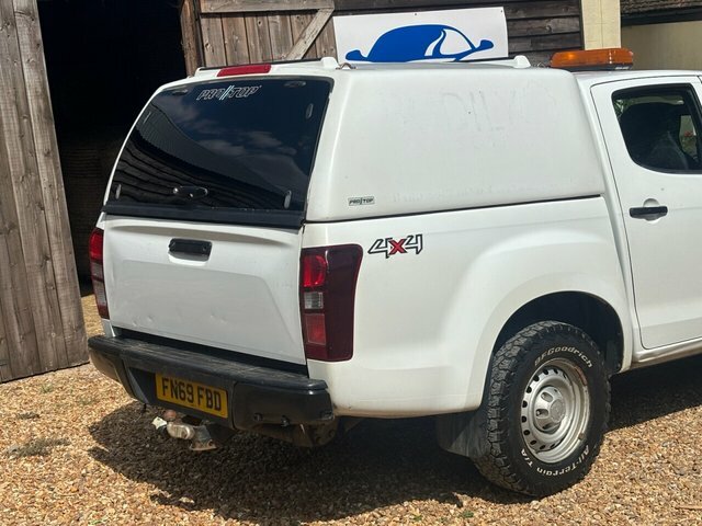 Isuzu D-Max 1.9 Td Blade 4Wd Euro 6 Black #10